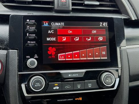 Used 2019 Honda Civic Sport image 12