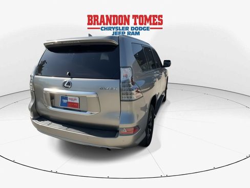 Used 2023 Lexus GX 460 Premium w/ Premium Package AWD/4WD image 8