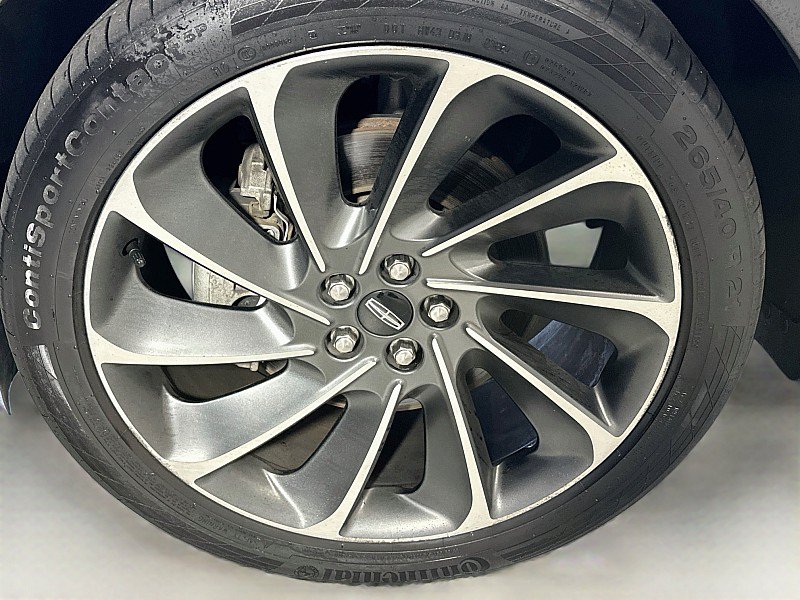 Used 2019 Lincoln Nautilus Reserve w/ Ultimate Package FWD image 32