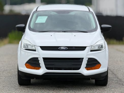 Used 2016 Ford Escape S FWD image 5