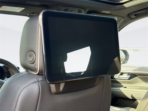 New 2026 Chevrolet Tahoe Premier image 15