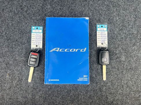 Used 2017 Honda Accord LX image 38