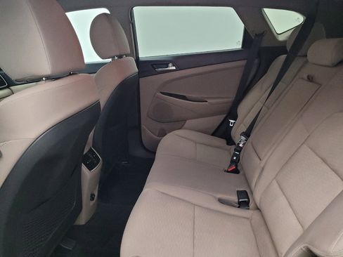 Used 2019 Hyundai Tucson SEL AWD/4WD image 18