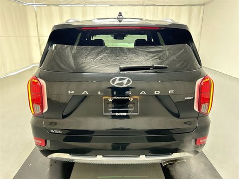 Used 2021 Hyundai Palisade Calligraphy image 23