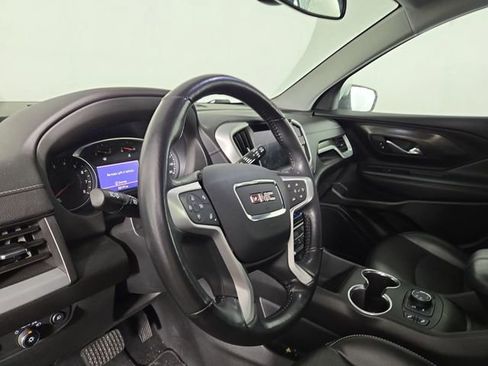Used 2022 GMC Terrain SLT AWD/4WD image 15