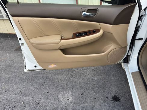 Used 2007 Honda Accord EX-L image 2