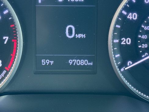 Used 2020 Hyundai Elantra SEL image 27