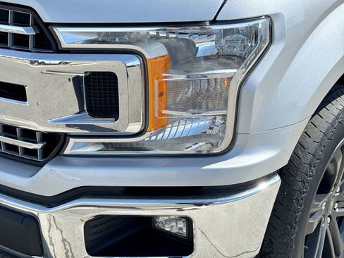 Used 2019 Ford F150 XLT w/ Equipment Group 302A Luxury AWD/4WD image 13