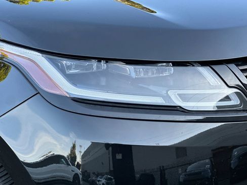 Used 2023 Land Rover Range Rover Velar R-Dynamic S image 12