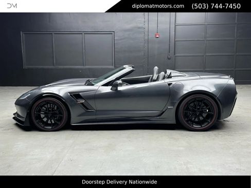 Used 2017 Chevrolet Corvette Z06 image 7