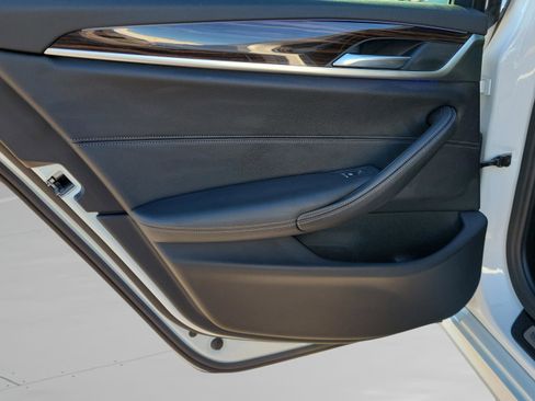 Used 2020 BMW 540i image 10