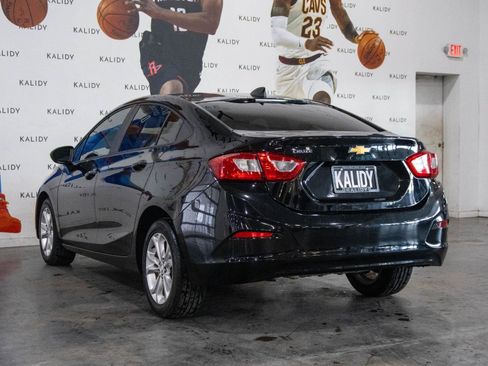 Used 2019 Chevrolet Cruze LS w/ LS Convenience Package image 21