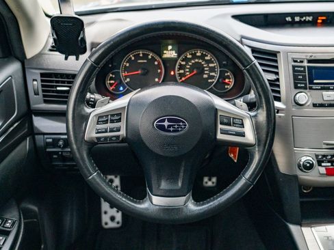 Used 2013 Subaru Legacy 2.5i Sport w/ Popular Pkg 2 image 16