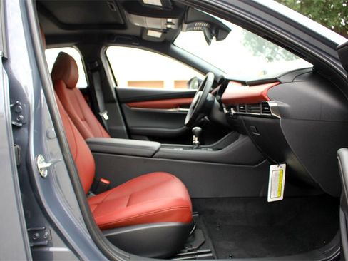 New 2026 MAZDA MAZDA3 2.5 S Hatchback w/ Premium Pkg image 14