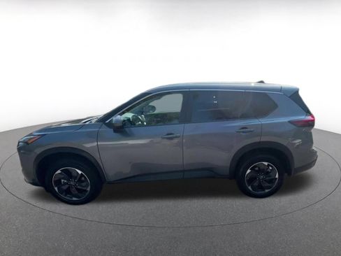 Used 2025 Nissan Rogue SV AWD/4WD image 9