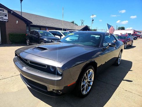 Used 2022 Dodge Challenger GT image 6