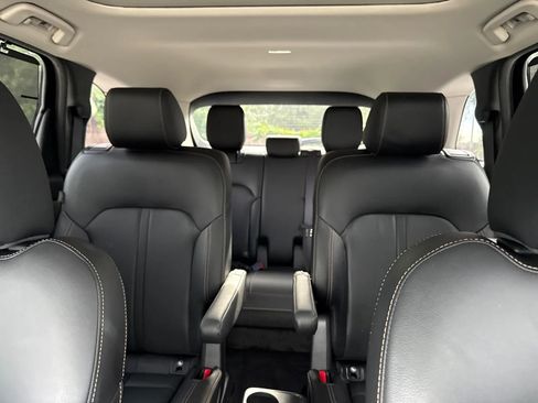 Used 2024 MAZDA CX-90 Plug-In Hybrid w/ Premium Pkg AWD/4WD image 30