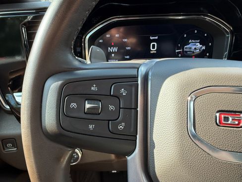 Used 2023 GMC Sierra 1500 SLT w/ SLT Premium Package image 29