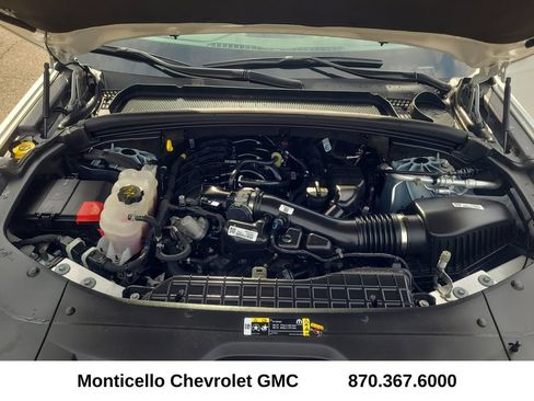 Used 2023 Jeep Grand Cherokee Laredo w/ Luxury Tech Group I AWD/4WD image 11
