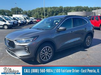 Used 2025 Ford Escape SE w/ PHEV Premium Package FWD video 1