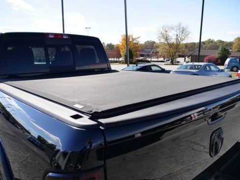 Used 2019 RAM 2500 Laramie w/ Black Appearance Package image 34