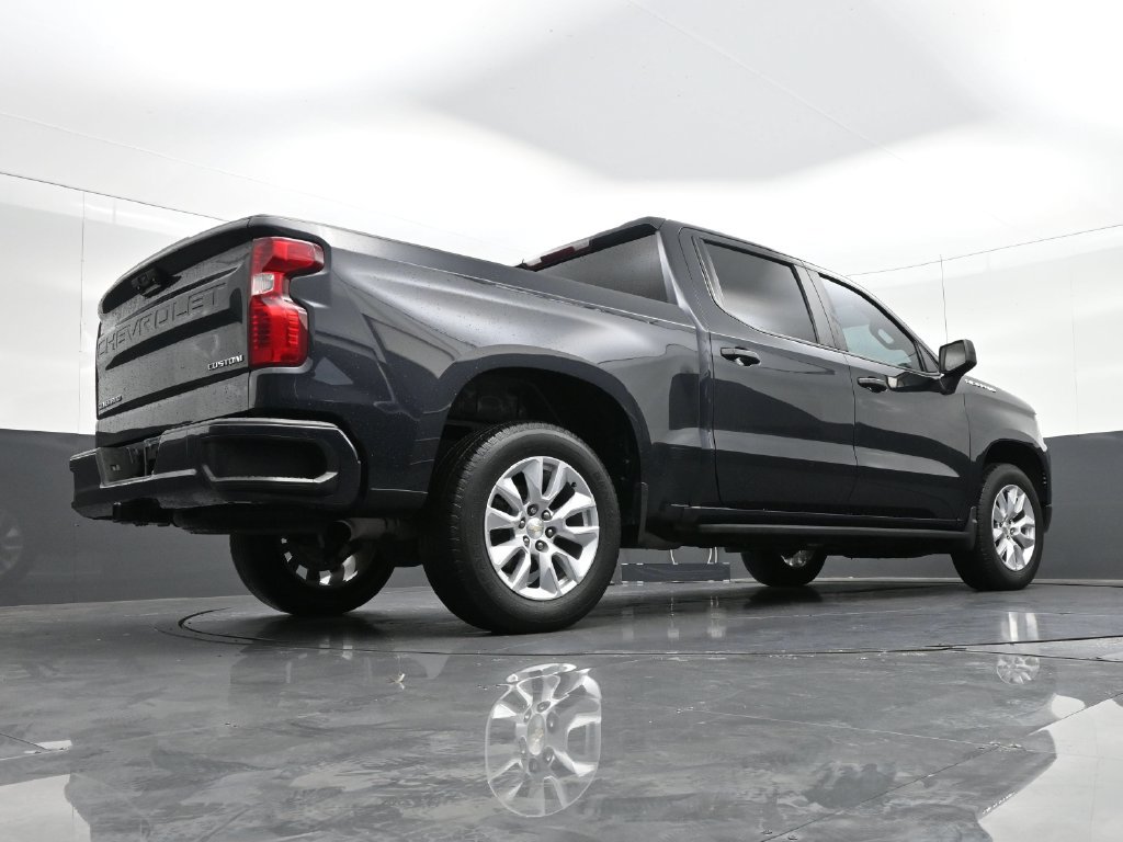 Used 2022 Chevrolet Silverado 1500 Custom RWD image 31