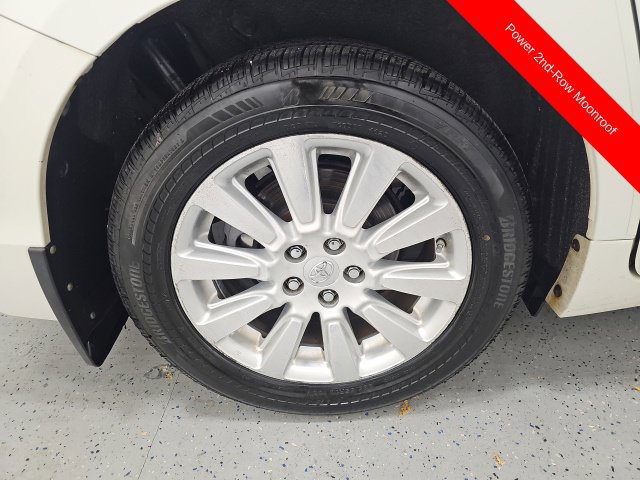 Used 2013 Toyota Sienna Limited w/ Premium Pkg AWD/4WD image 7