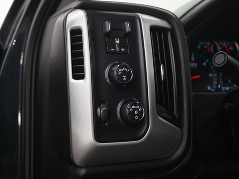 Used 2018 GMC Sierra 1500 SLT w/ SLT Premium Package AWD/4WD image 24