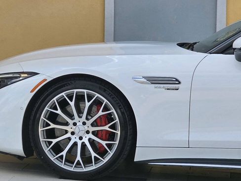 Used 2022 Mercedes-Benz SL 55 AMG 4MATIC image 18