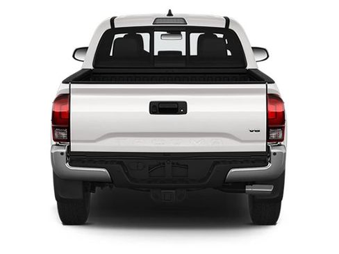 Used 2021 Toyota Tacoma TRD Off-Road AWD/4WD image 6