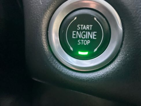 Used 2021 Chevrolet Tahoe Z71 image 27