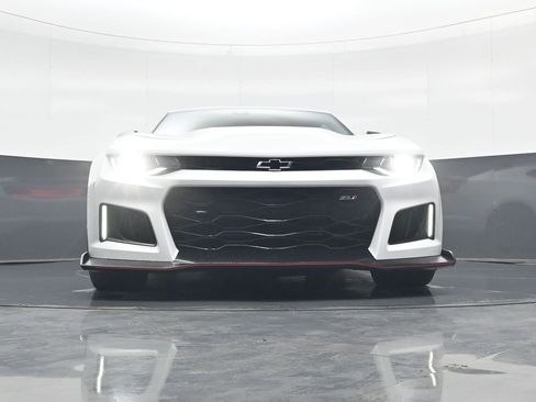 Used 2019 Chevrolet Camaro ZL1 image 23