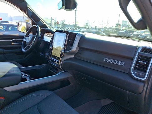 Certified 2022 RAM 1500 Big Horn image 11