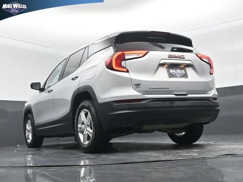 Used 2022 GMC Terrain SLE FWD image 21