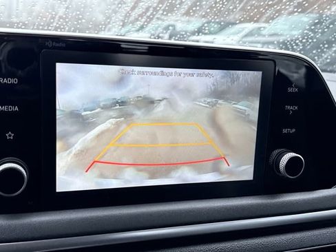 Used 2021 Hyundai Sonata SE image 14