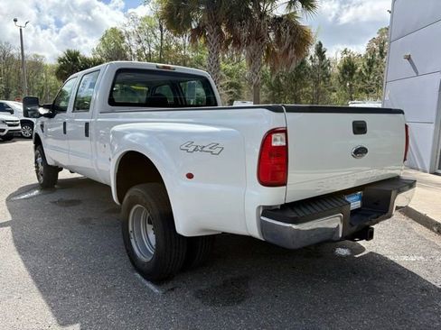 Used 2009 Ford F350 XL image 3