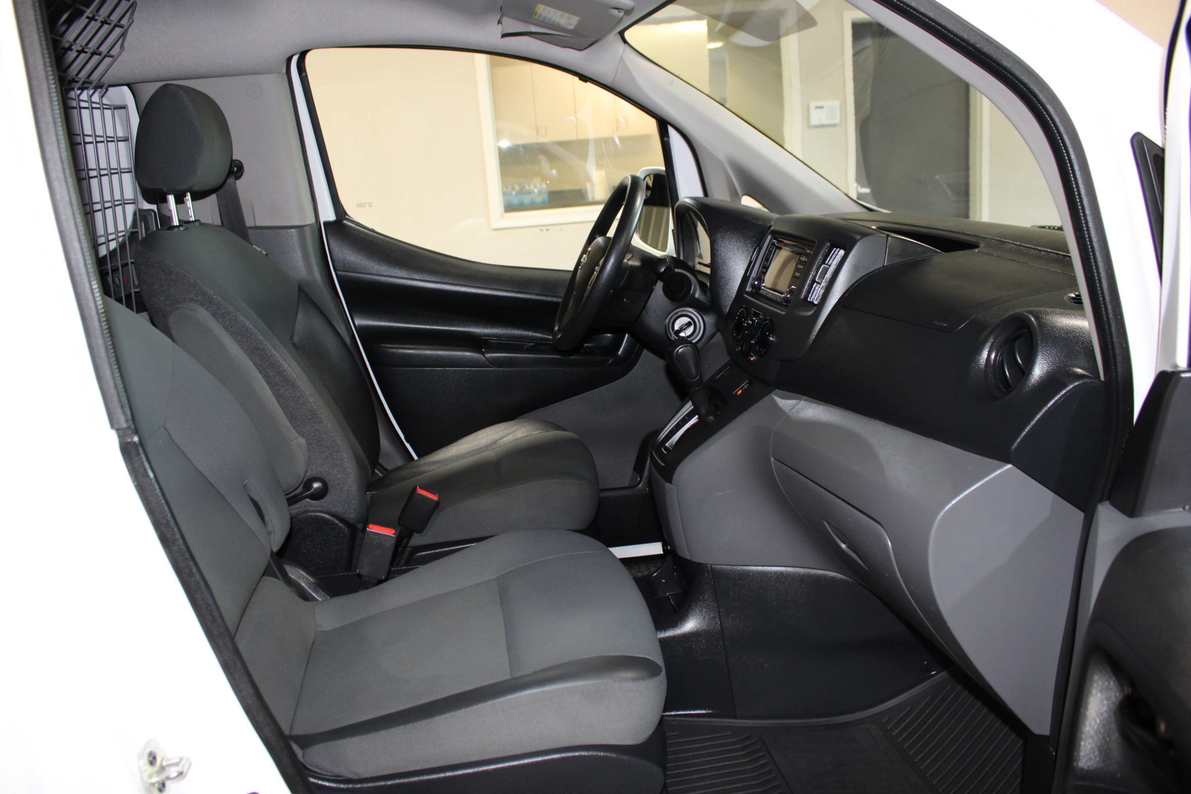 Used 2019 Nissan NV200 SV FWD image 23