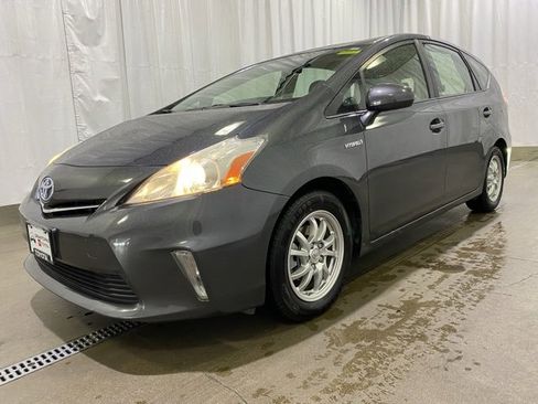 Used 2012 Toyota Prius V Two image 23