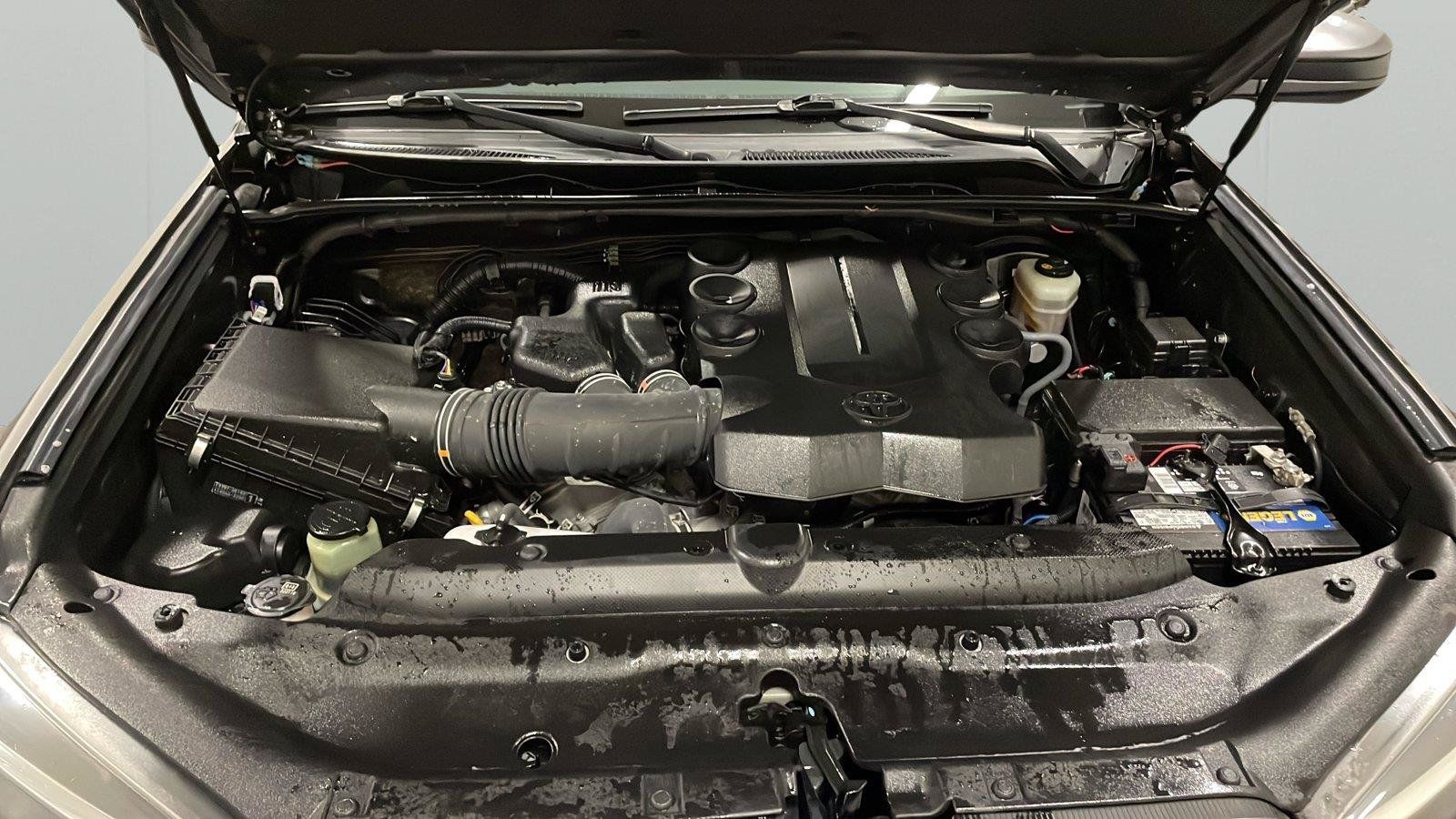 Used 2021 Toyota 4Runner SR5 RWD image 9
