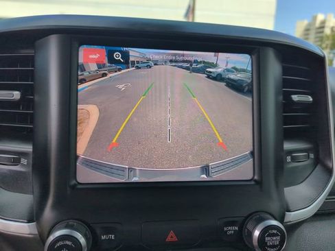 Used 2022 RAM 1500 Big Horn AWD/4WD image 24