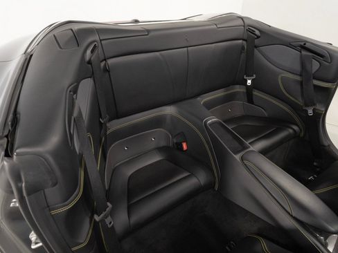 Used 2020 Ferrari Portofino RWD image 57