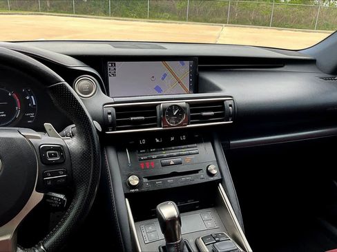 Used 2018 Lexus IS 300 F Sport w/ F Sport Package RWD image 7
