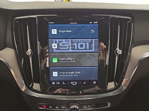 Used 2024 Volvo S60 B5 Plus image 16