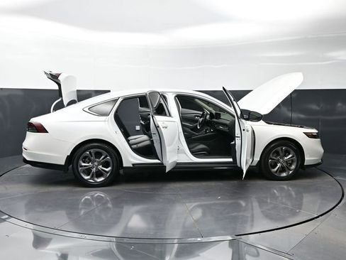 Used 2023 Honda Accord EX-L image 50