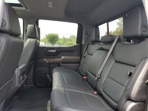 Used 2021 Chevrolet Silverado 1500 LT Trail Boss w/ Convenience Package II AWD/4WD image 11