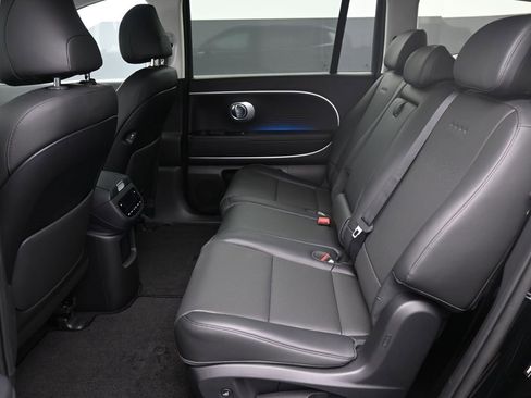 New 2026 Hyundai Ioniq 9 SEL image 11