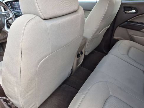 Used 2016 GMC Canyon SLE w/ SLE Convenience Package AWD/4WD image 18
