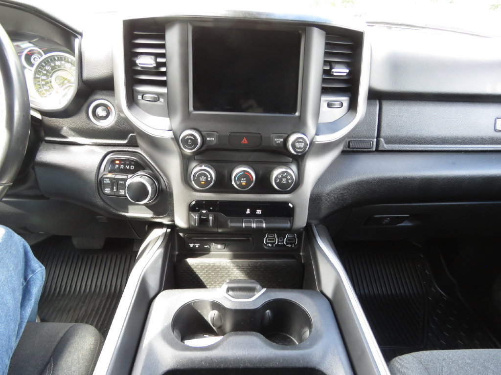 Used 2019 RAM 1500 Big Horn AWD/4WD image 23