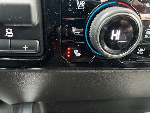 Used 2024 Chevrolet Silverado 1500 LTZ w/ LTZ Premium Package image 50