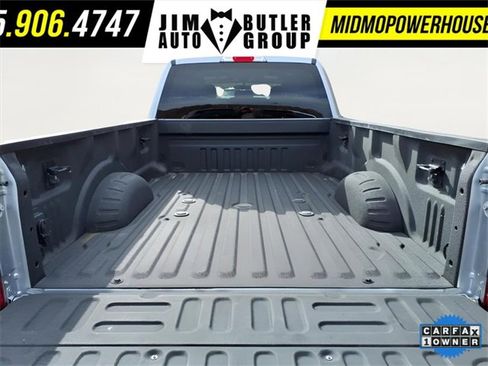 Used 2022 Ford F350 XLT w/ XLT Premium Package image 6